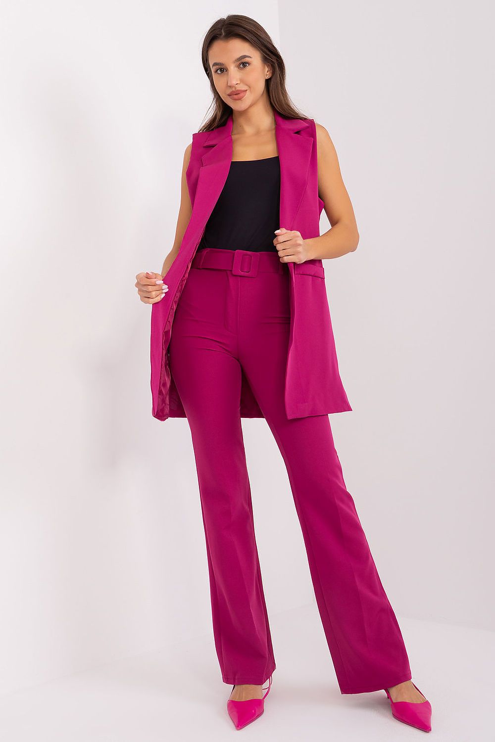  Pantaloni de damă model 187457 Italy Moda 