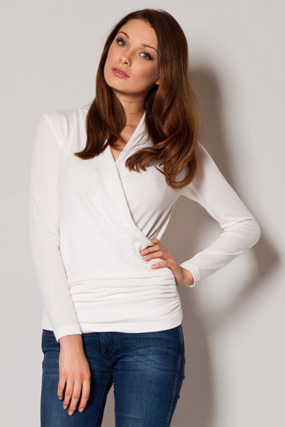  Pulover model 44480 Figl 