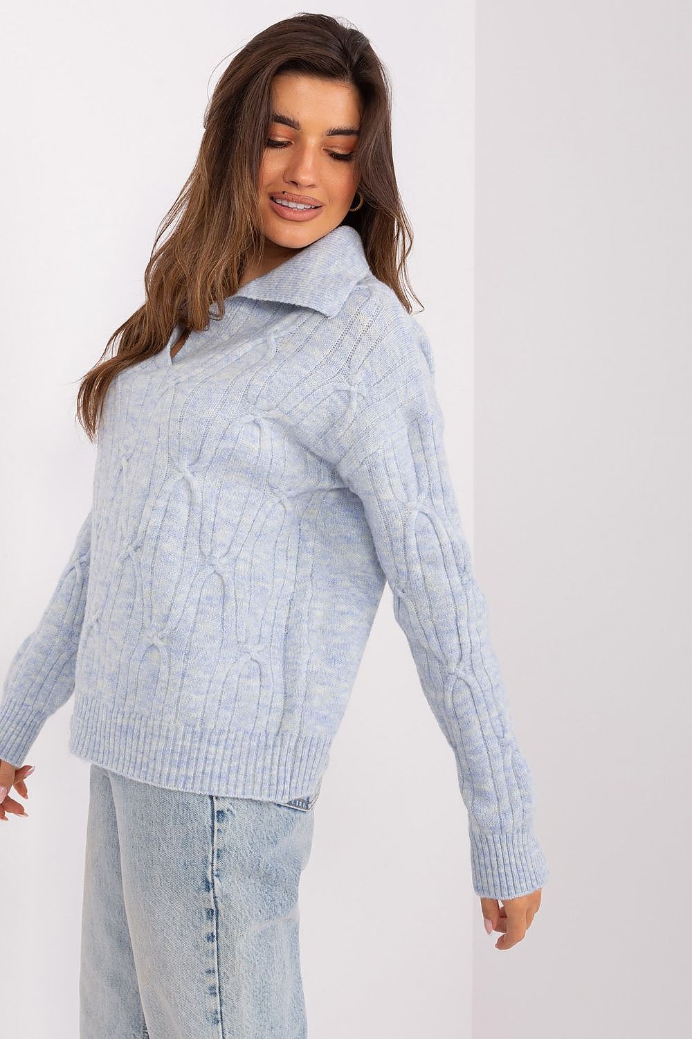  Pulover model 187738 AT 