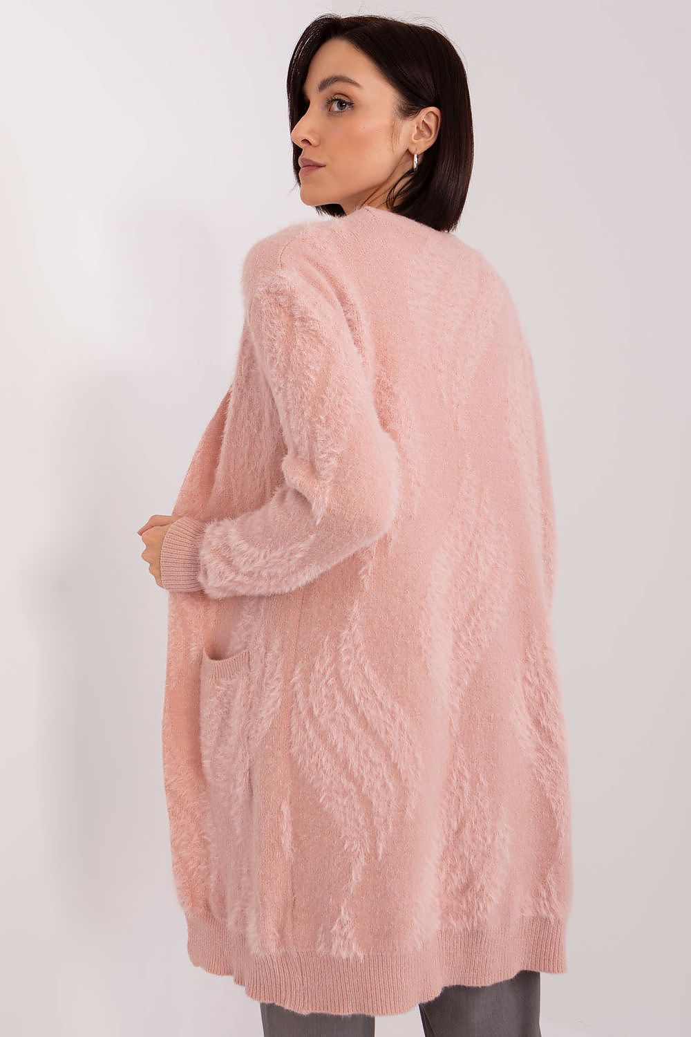  Cardigan model 188281 AT 