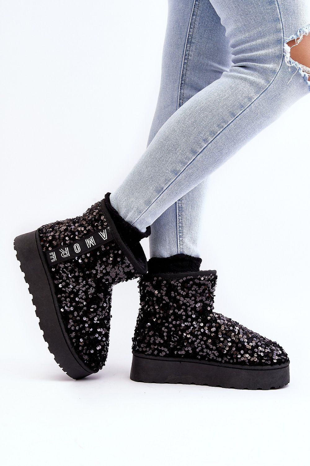  Moon boots model 188591 Step in style 