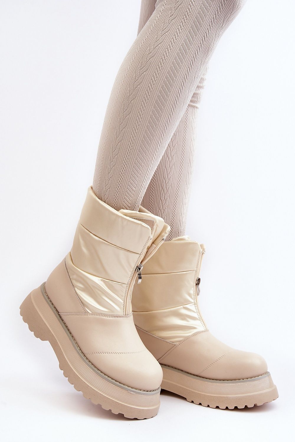  Moon boots model 188595 Step in style 