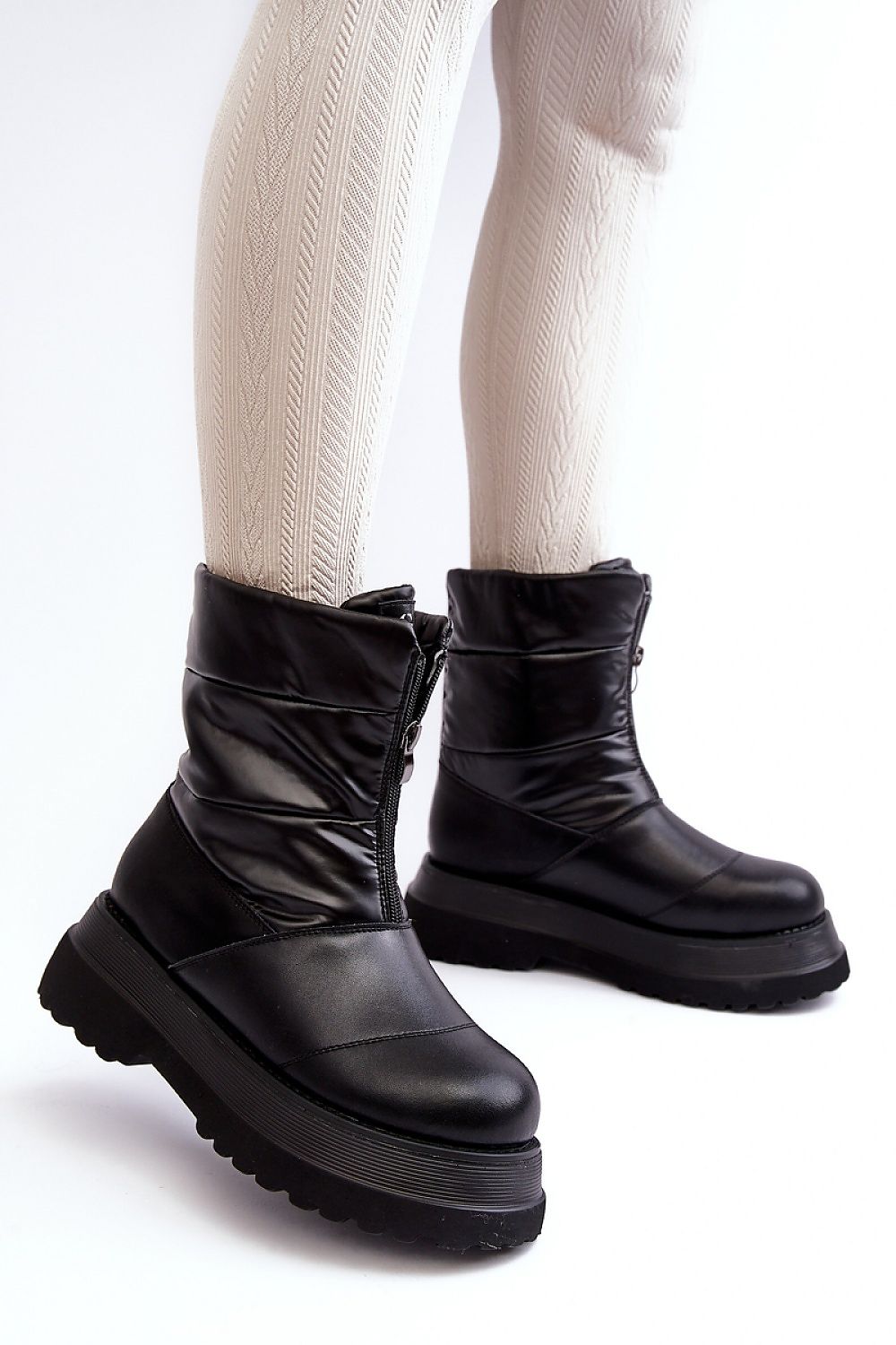  Moon boots model 188596 Step in style 