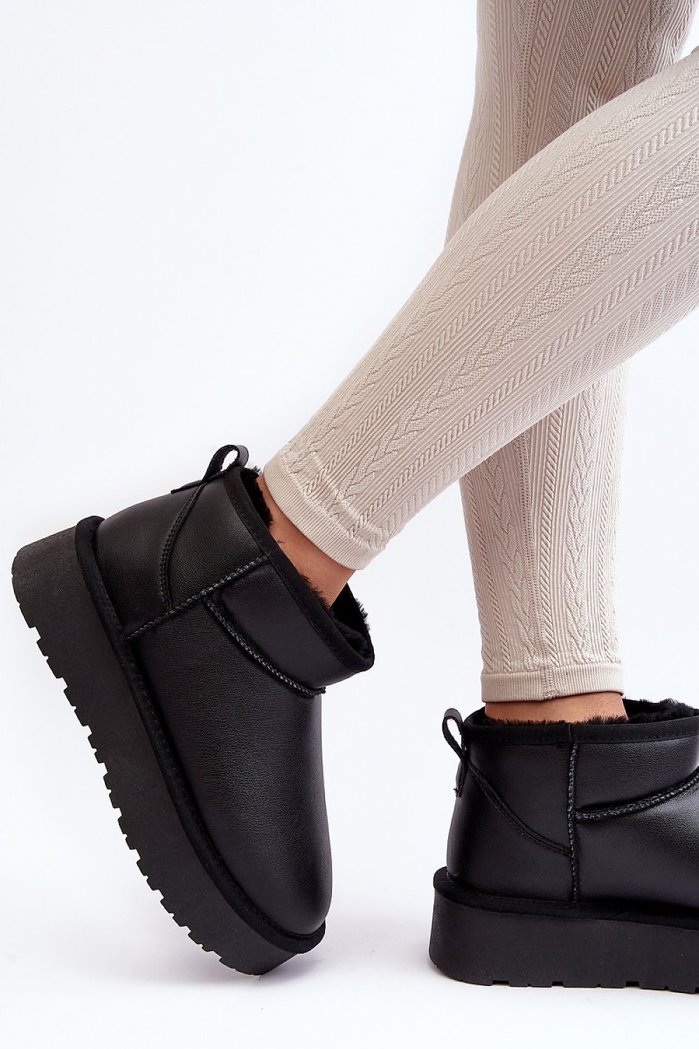  Moon boots model 188597 Step in style 