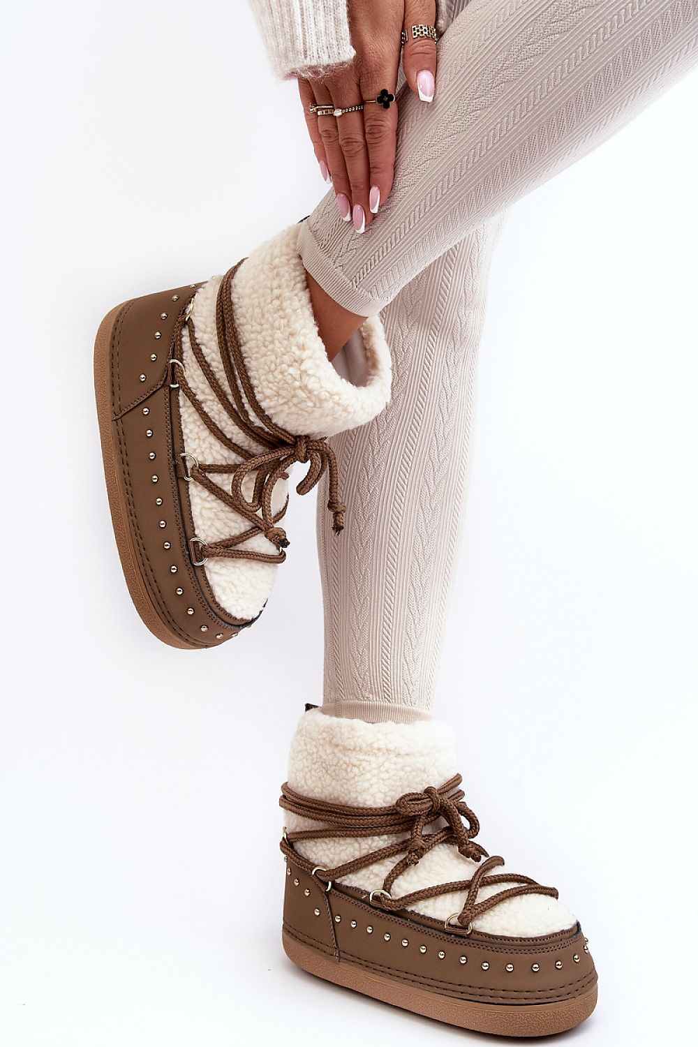  Moon boots model 188649 Step in style 