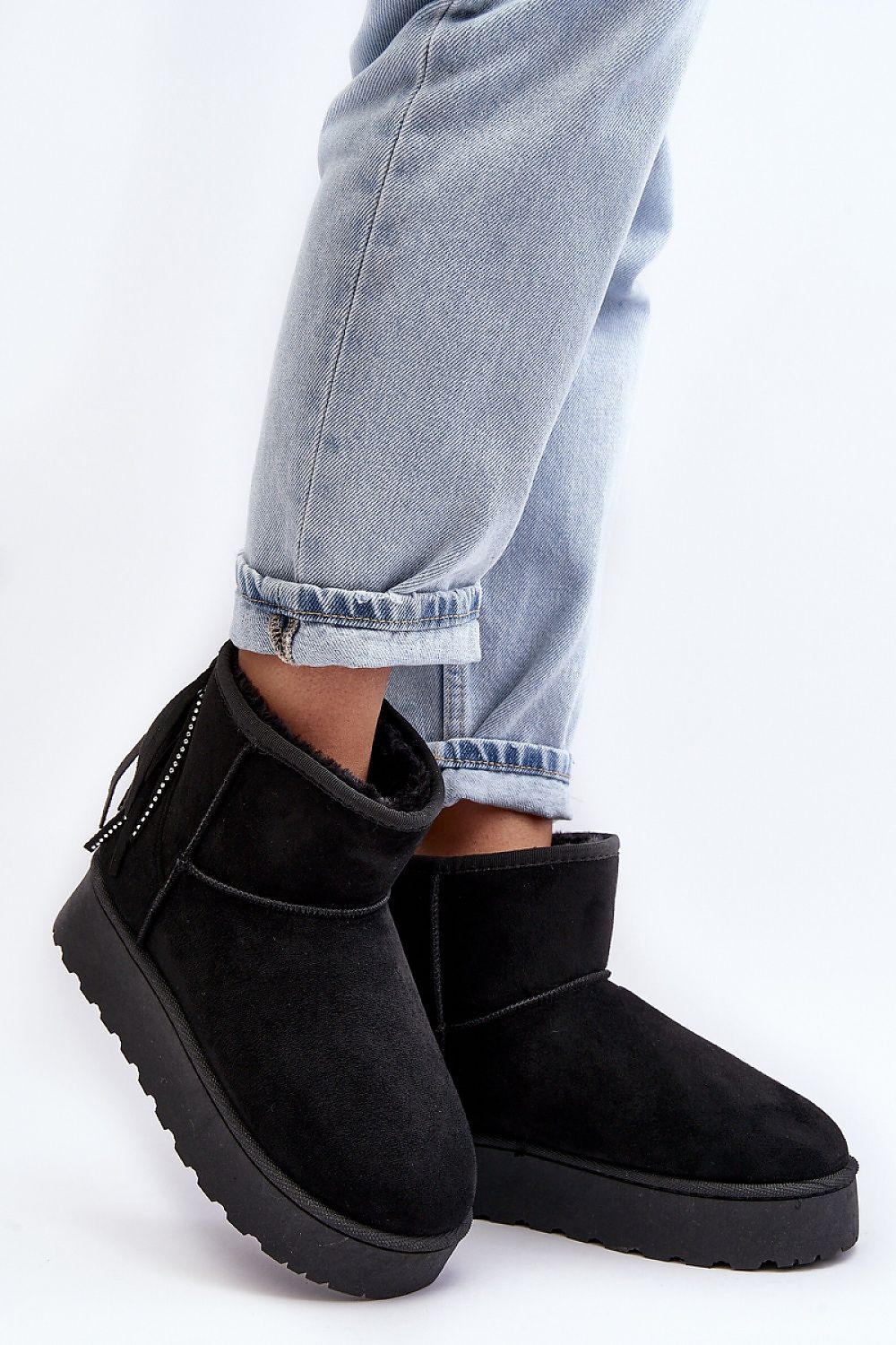 Moon boots model 189410 Step in style 