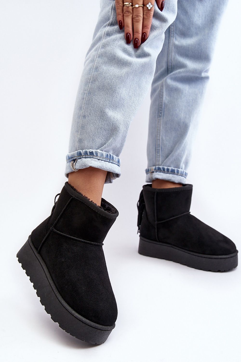  Moon boots model 189410 Step in style 