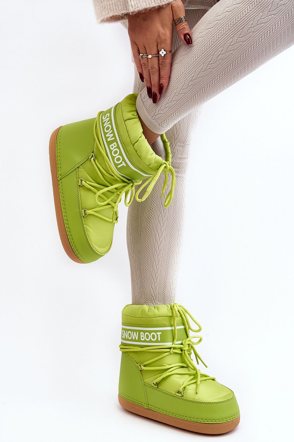  Moon boots model 189868 Step in style 