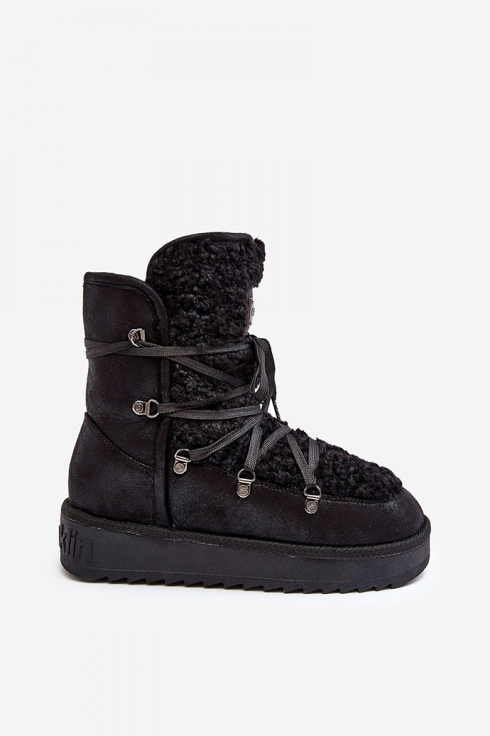  Moon boots model 190504 Step in style 
