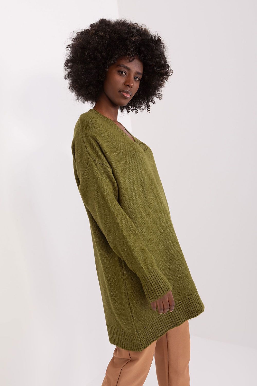  Pulover model 190755 Badu 