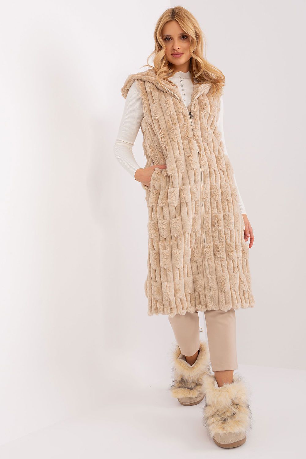  Vestă model 190865 AT 