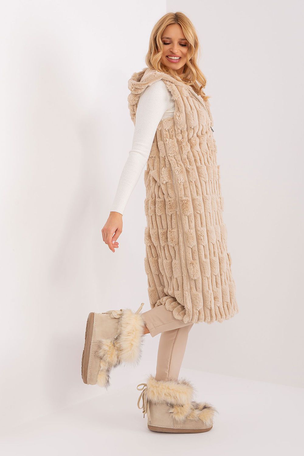  Vestă model 190865 AT 
