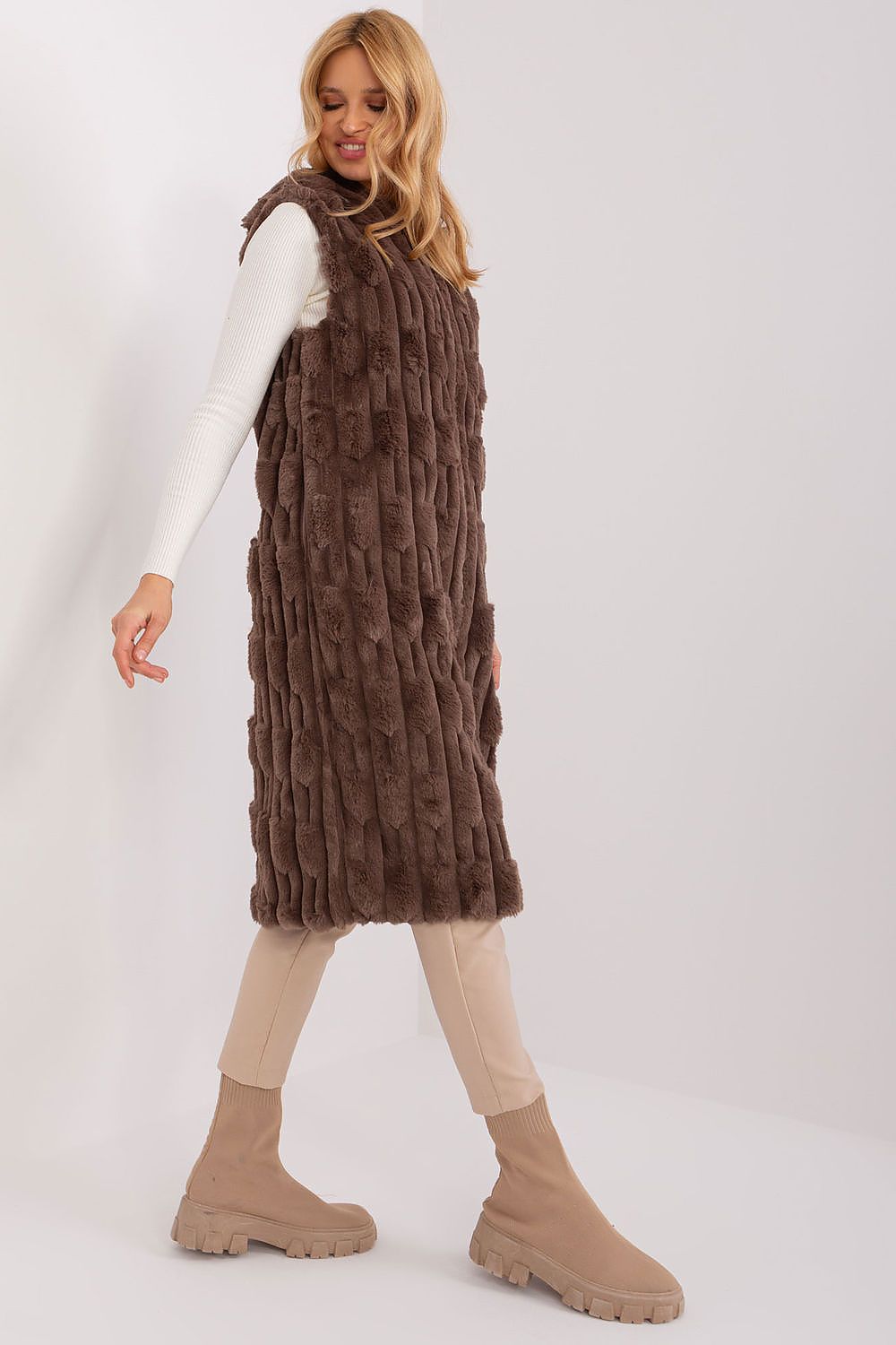  Vestă model 190868 AT 