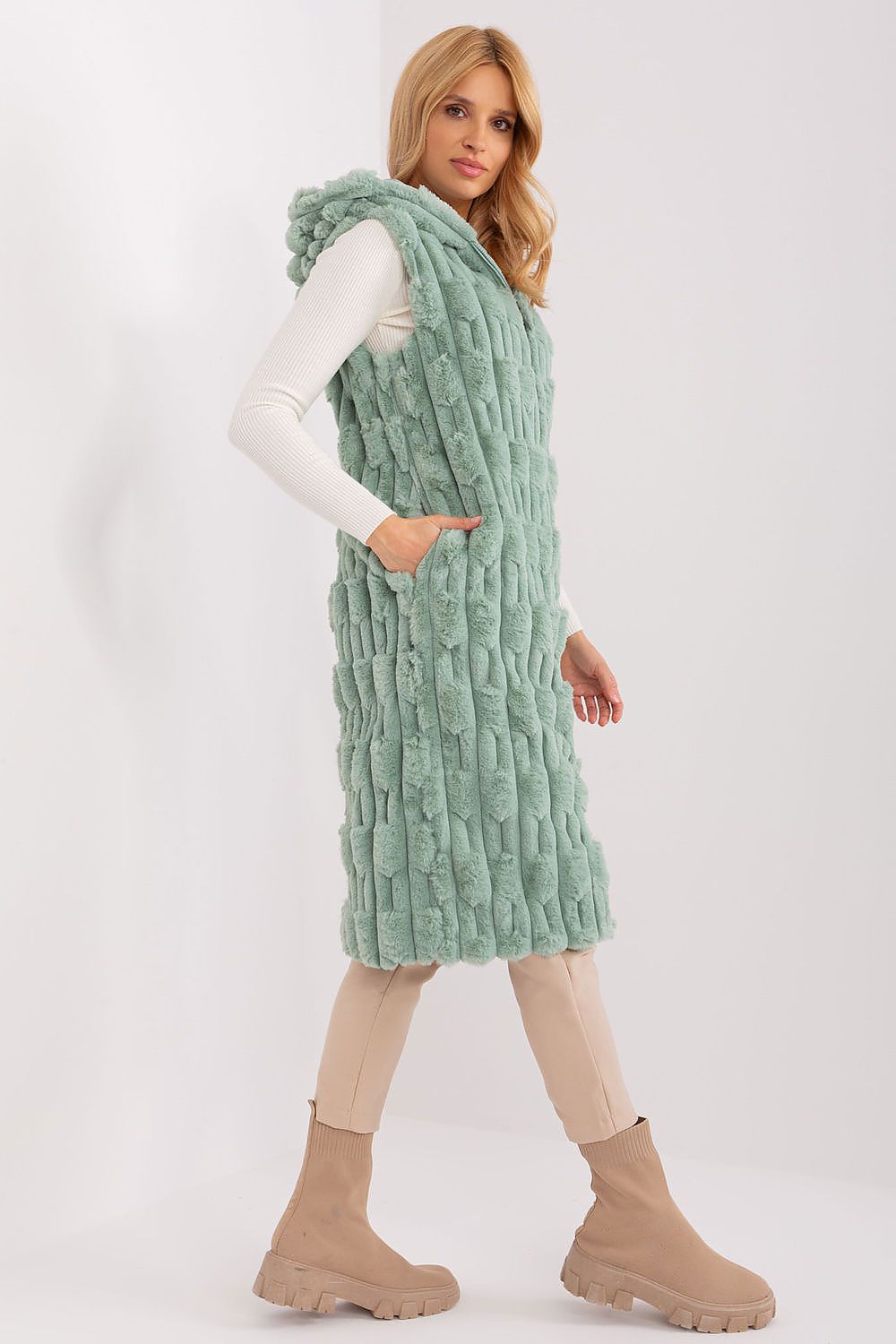  Vestă model 190869 AT 