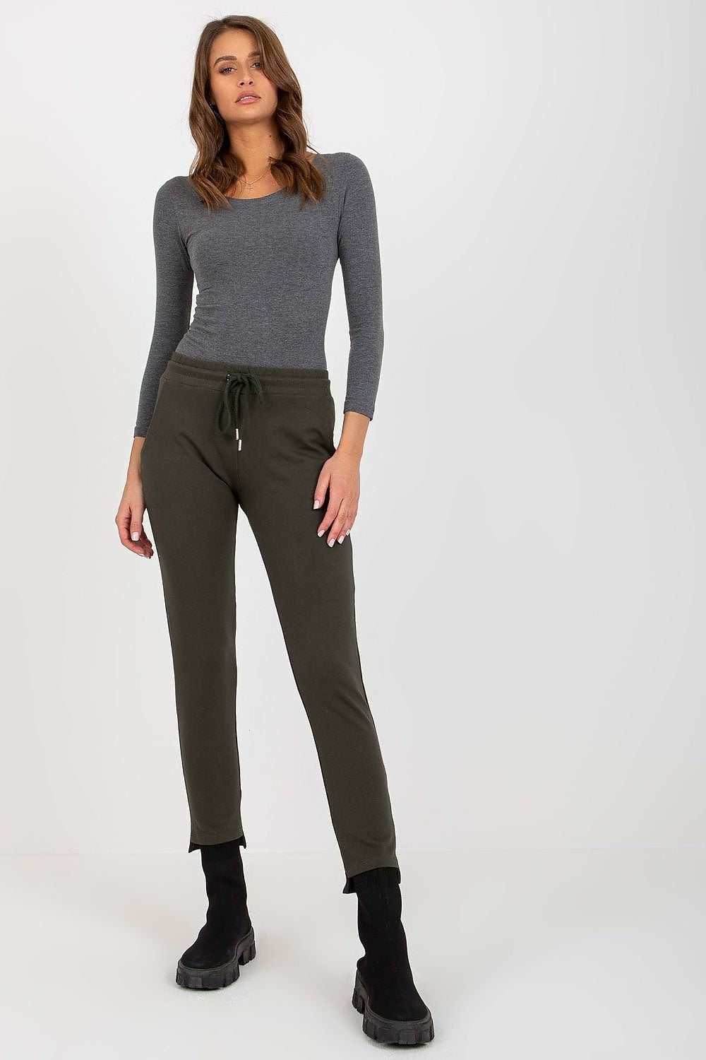  Pantaloni de trening model 191229 Relevance 