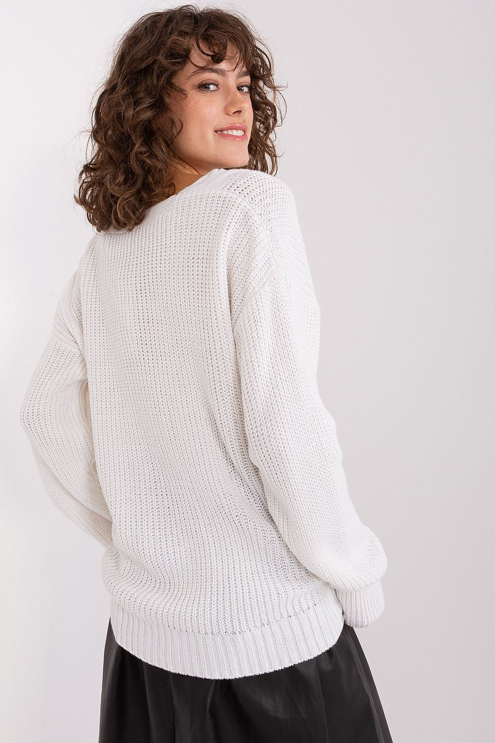  Pulover model 191419 Badu 