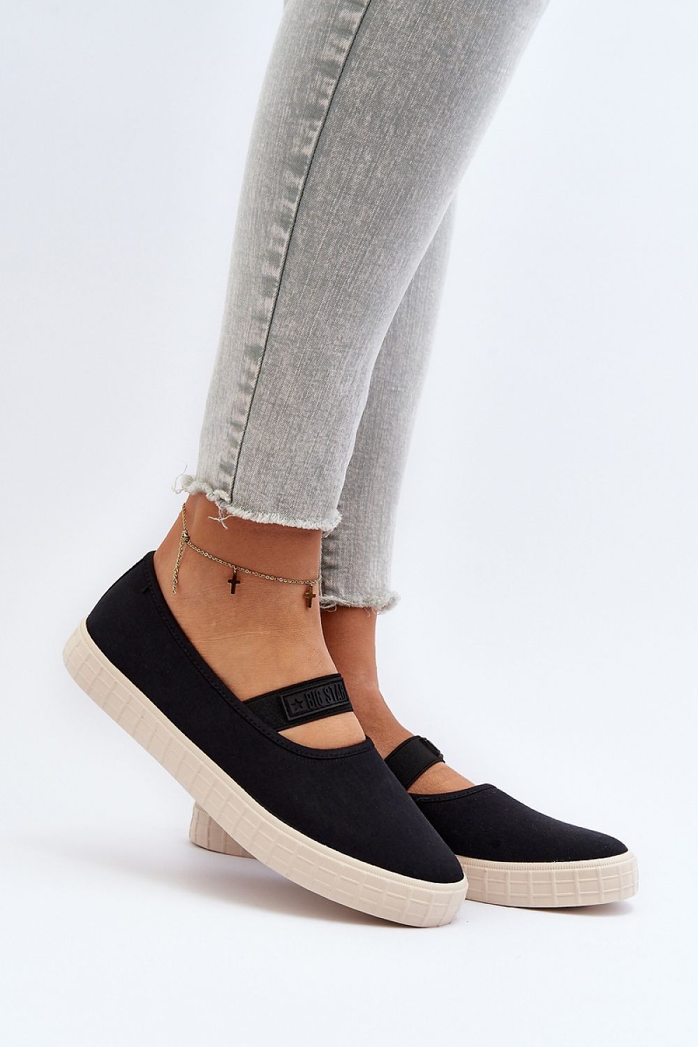  Tenişi model 194982 Step in style 