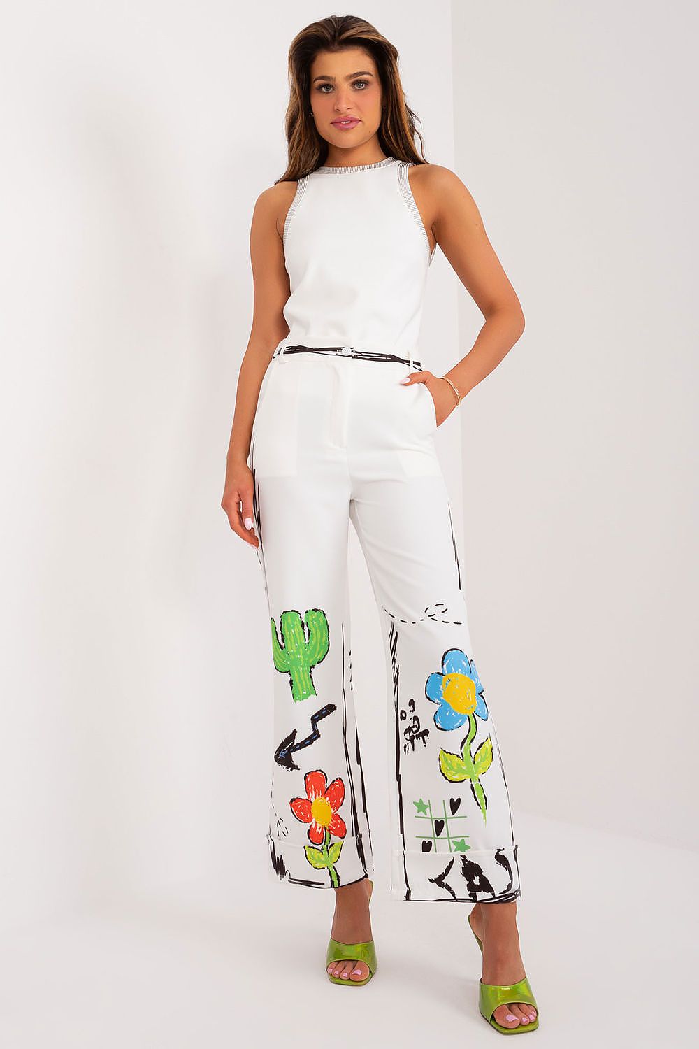  Pantaloni de damă model 196578 Italy Moda 