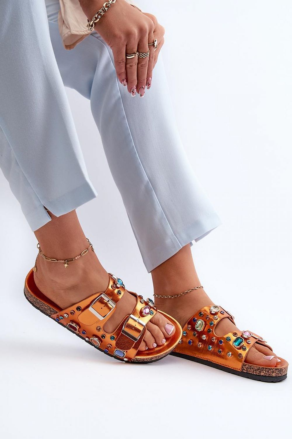  Şlapi model 196948 Step in style 