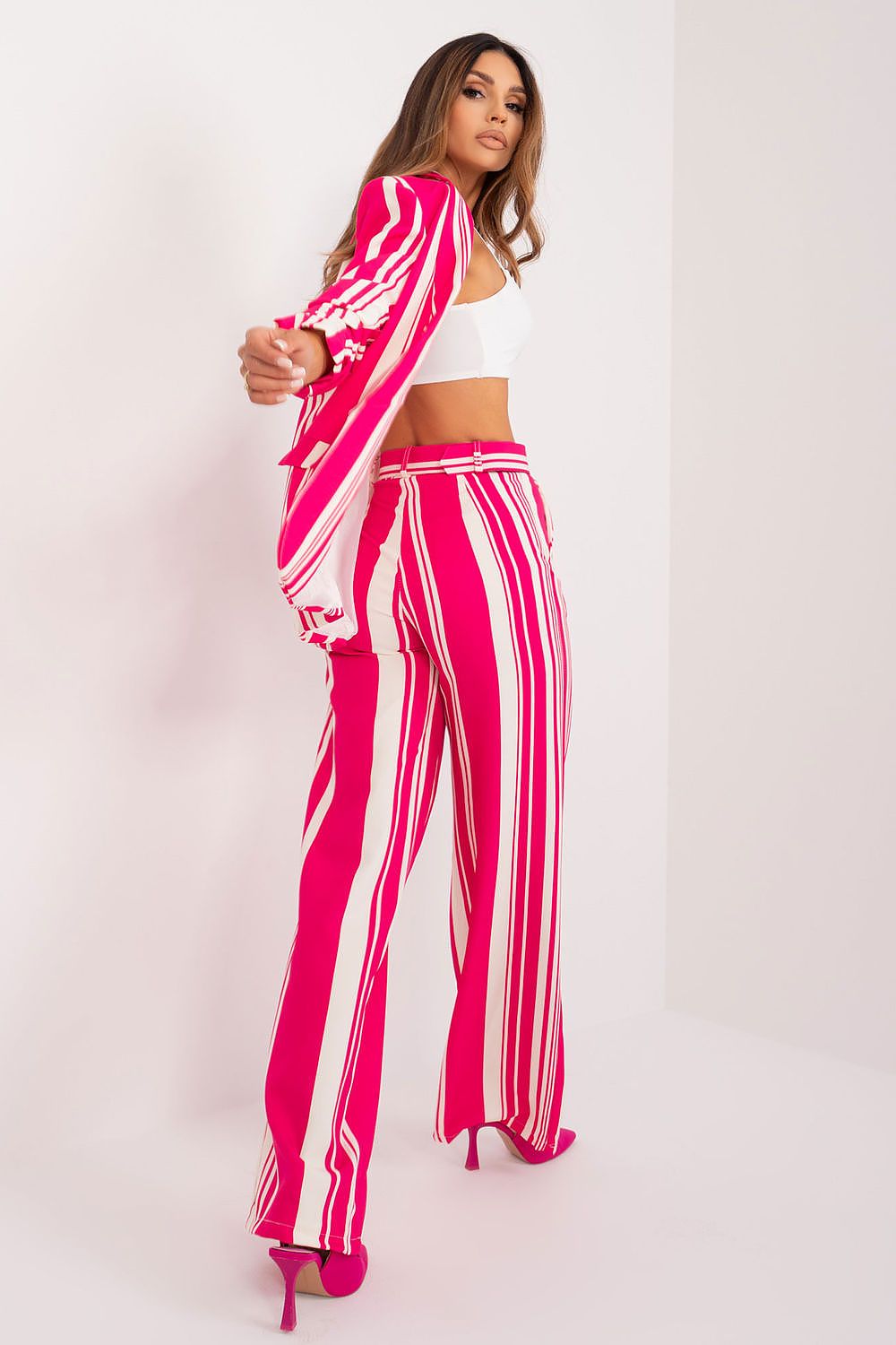  Pantaloni de damă model 197042 Italy Moda 