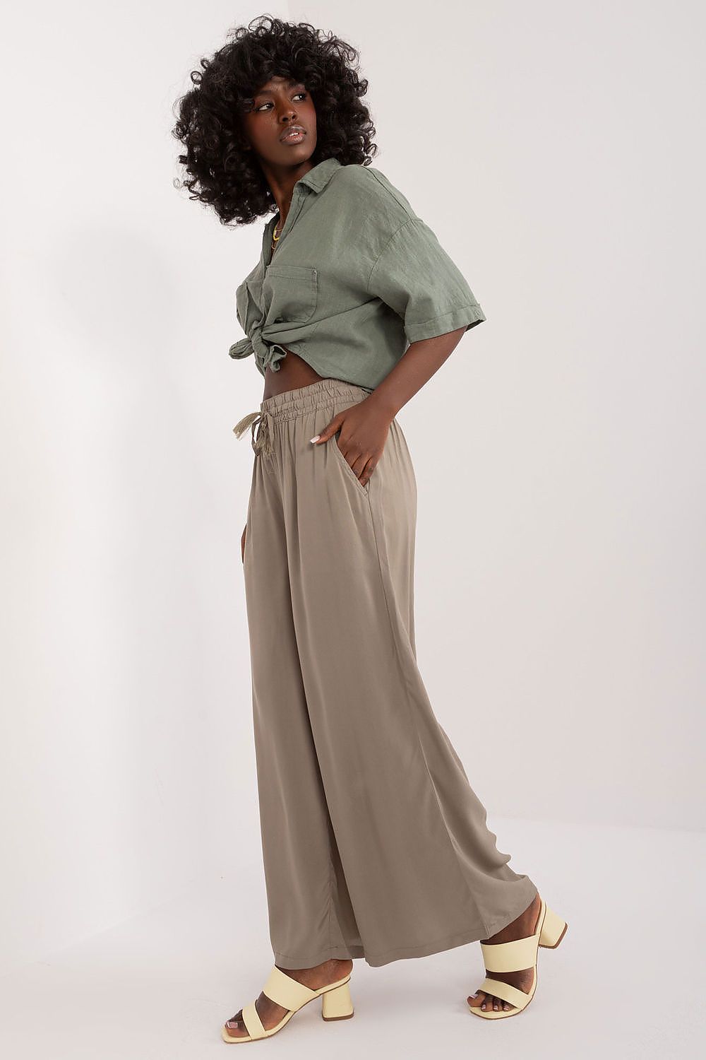  Pantaloni de damă model 197537 Sublevel 