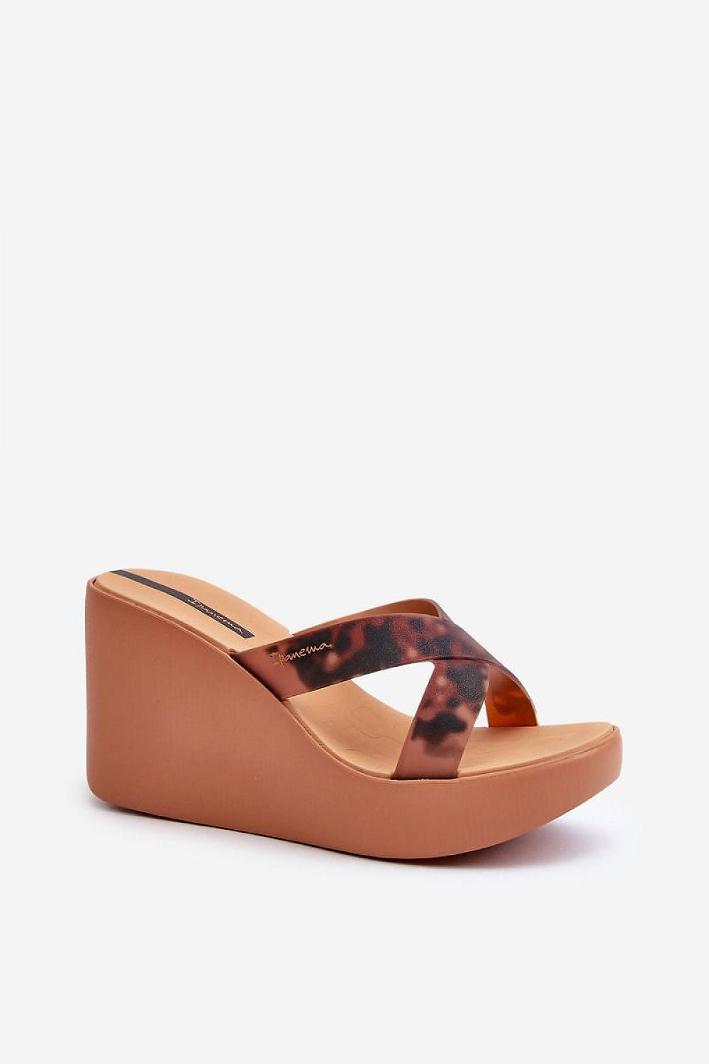  Şlapi model 197718 Step in style 