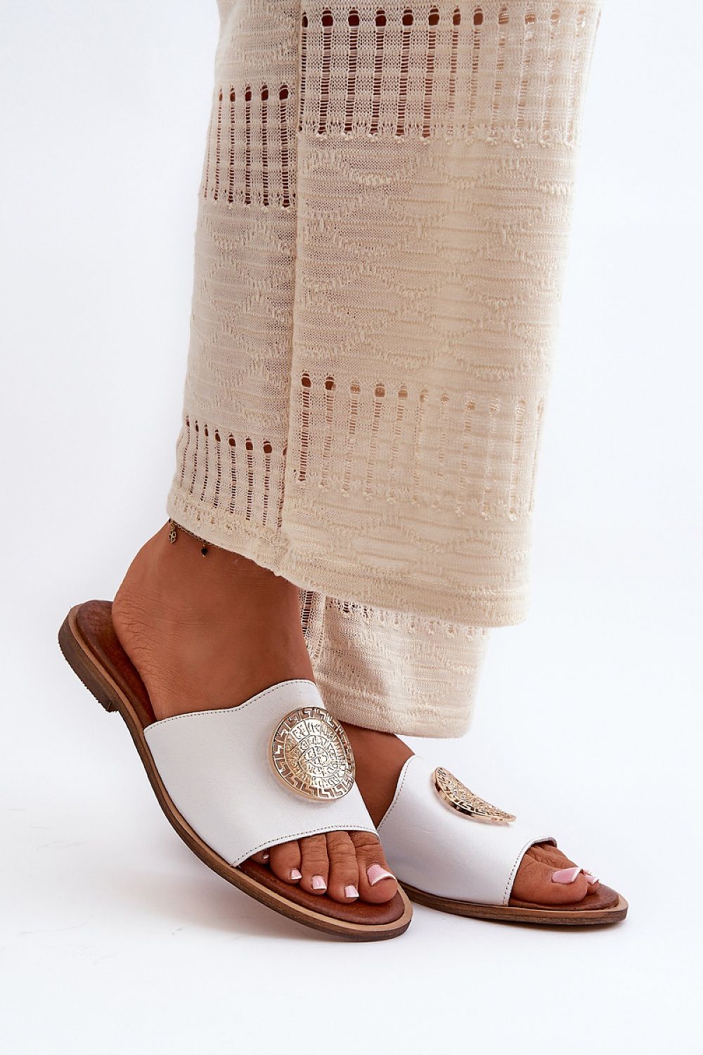  Şlapi model 198268 Step in style 