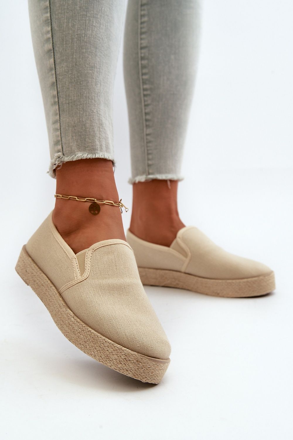  Espadrile model 198473 Step in style 