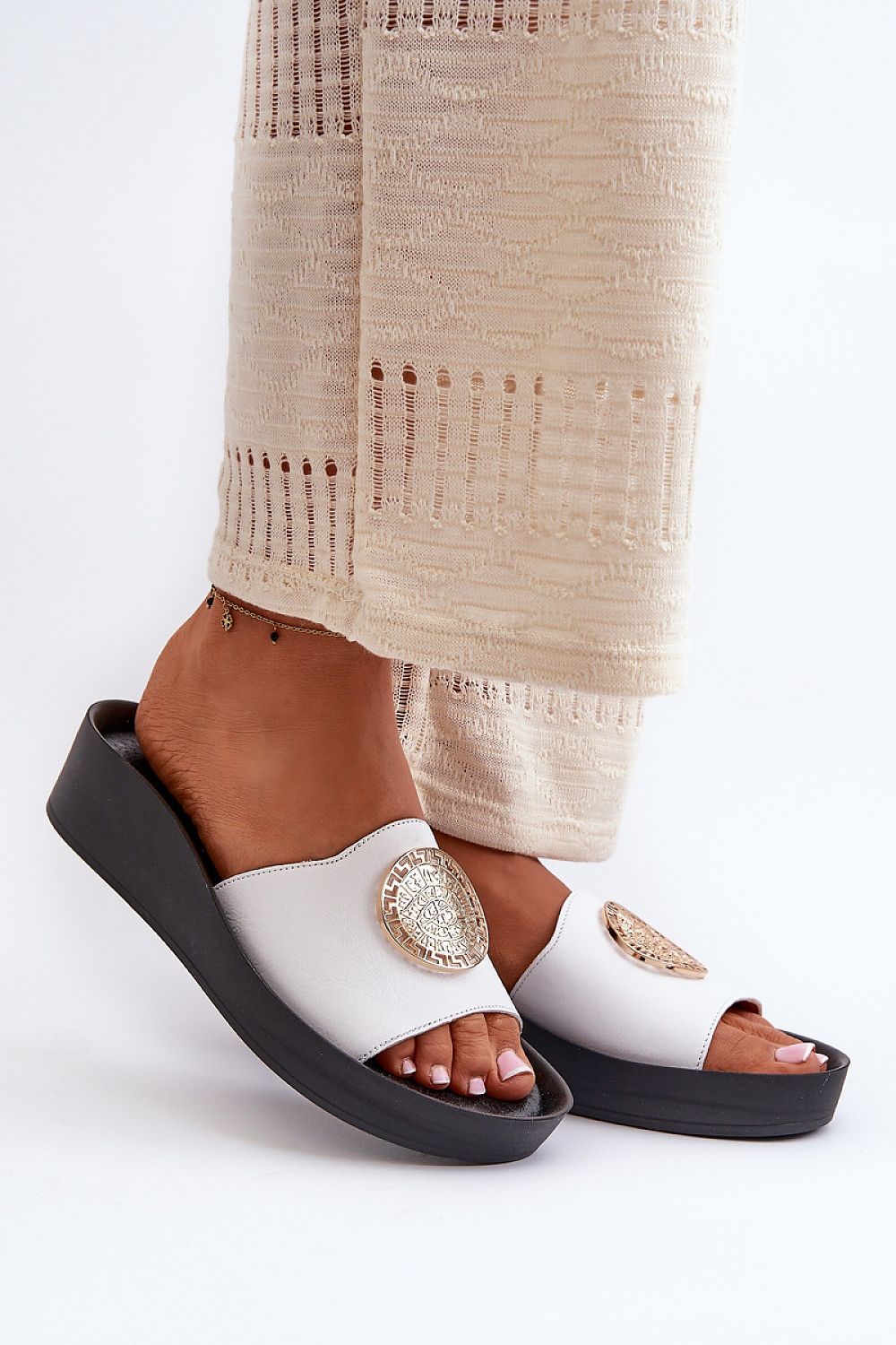  Şlapi model 198478 Step in style 