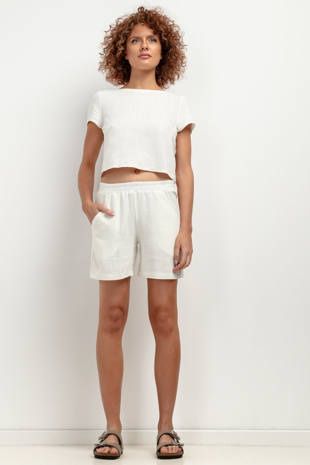  Pantaloni scurţi model 198559 Tessita 
