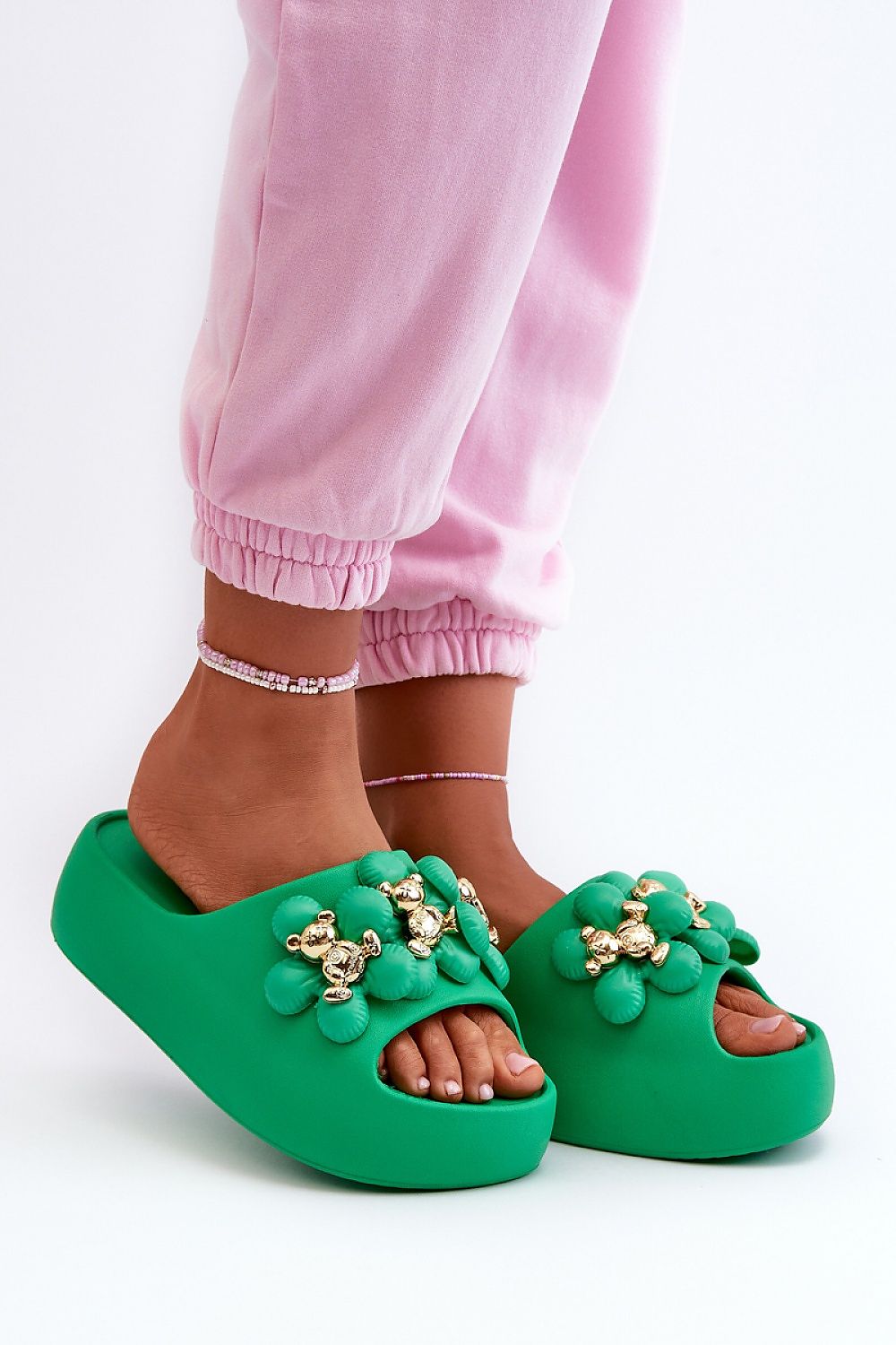  Şlapi model 198599 Step in style 