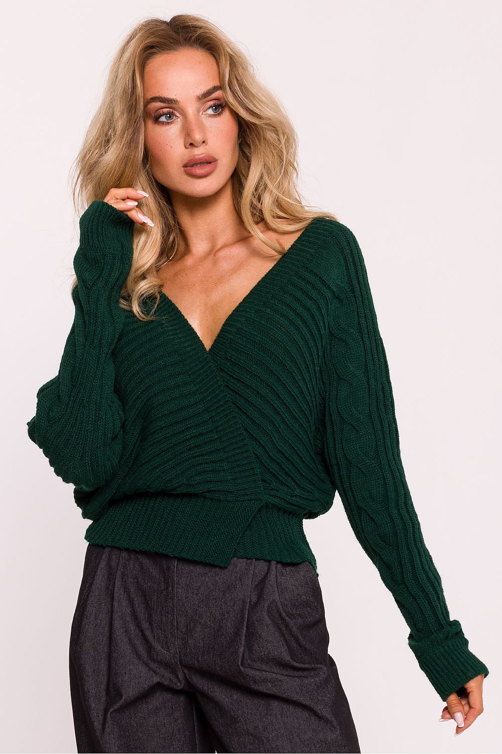  Pulover model 199648 Moe 