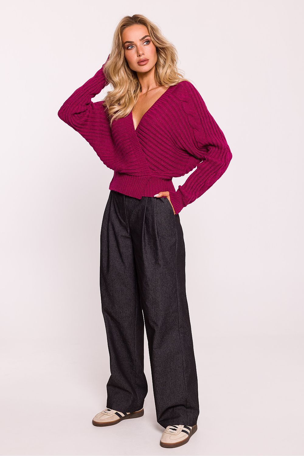  Pulover model 199649 Moe 