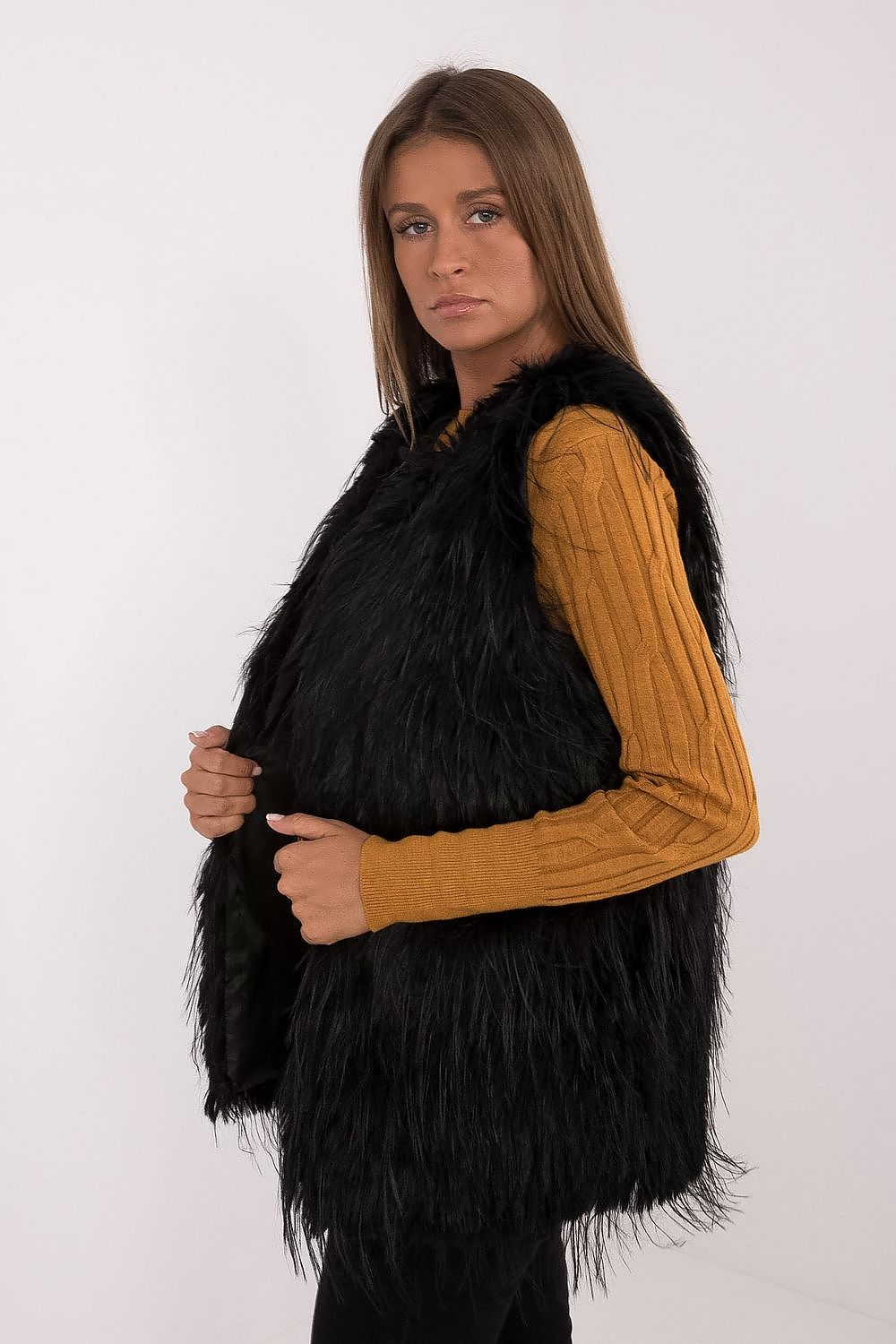  Vestă model 199766 AT 