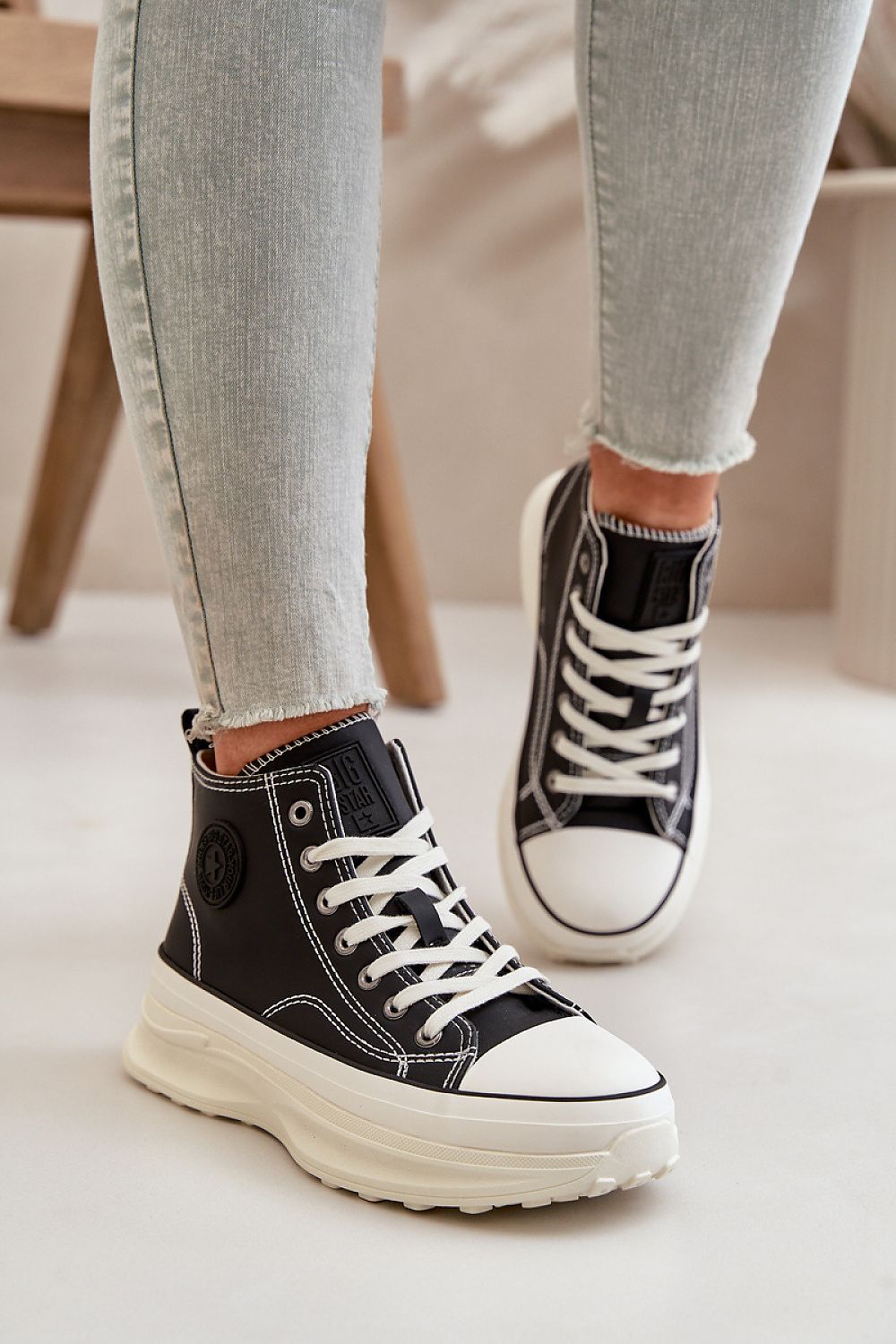  Tenişi model 199907 Step in style 