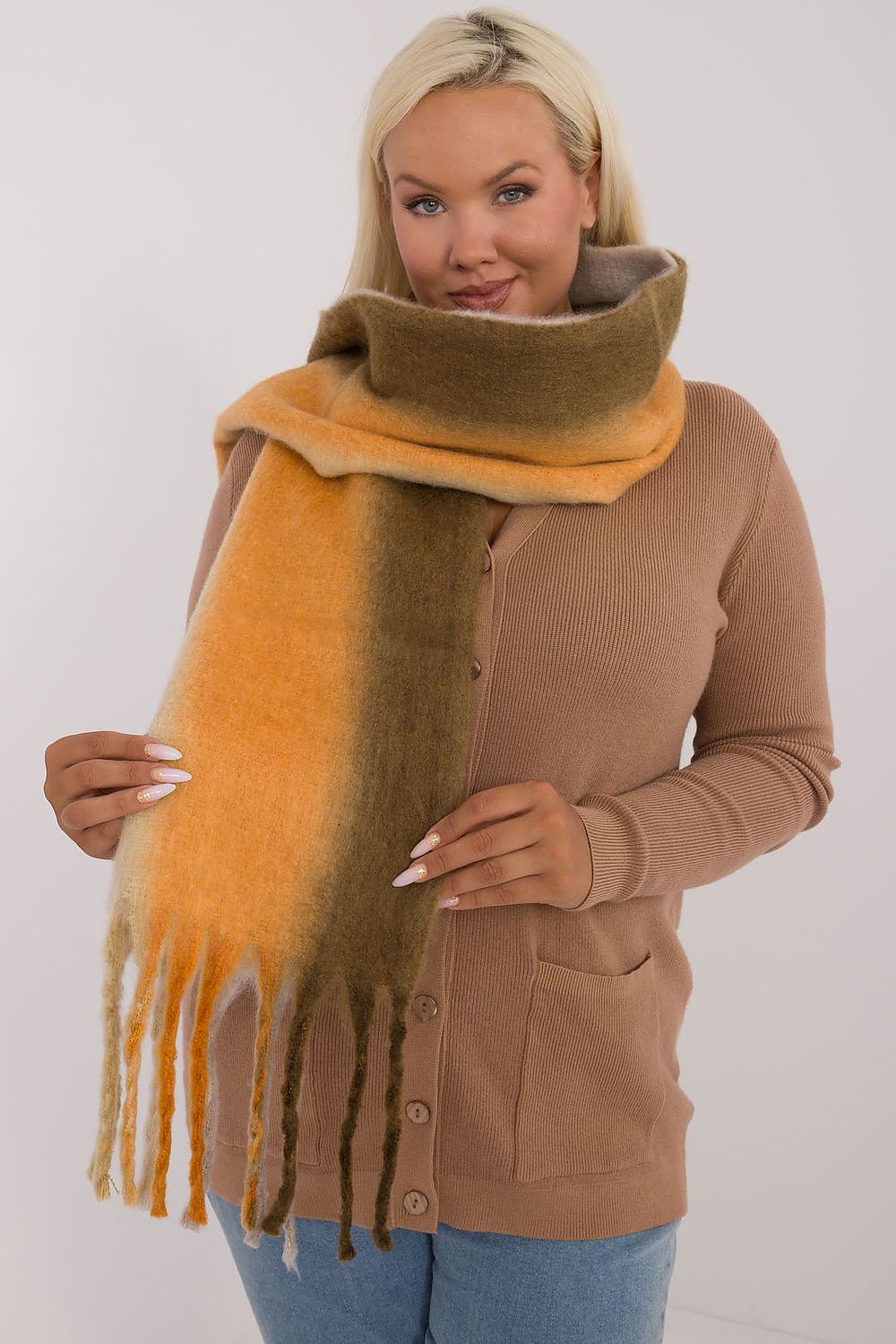 Şal model 200283 AT 