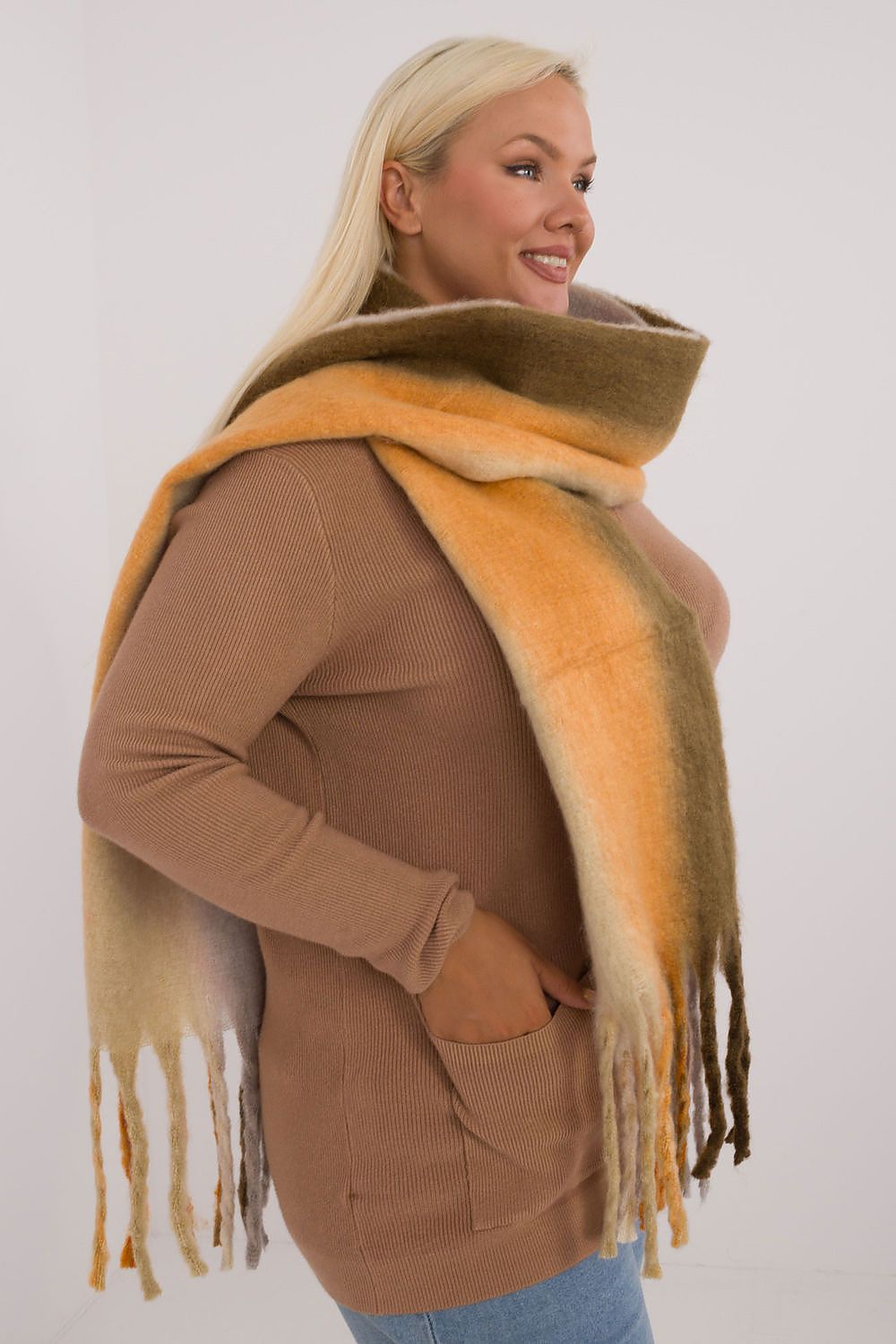  Şal model 200283 AT 