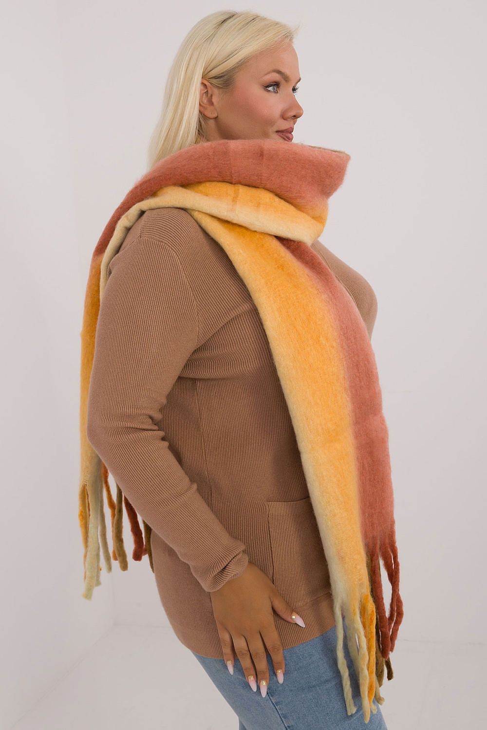  Şal model 200284 AT 