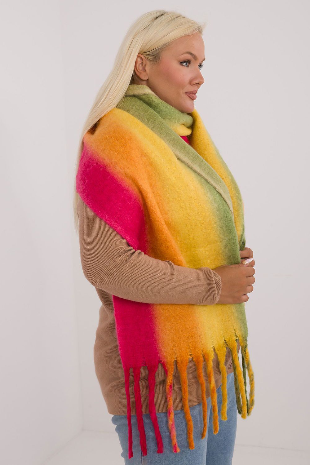  Şal model 200285 AT 
