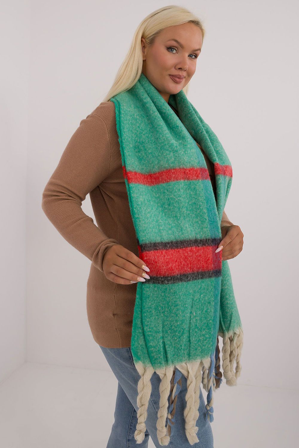  Şal model 200287 AT 