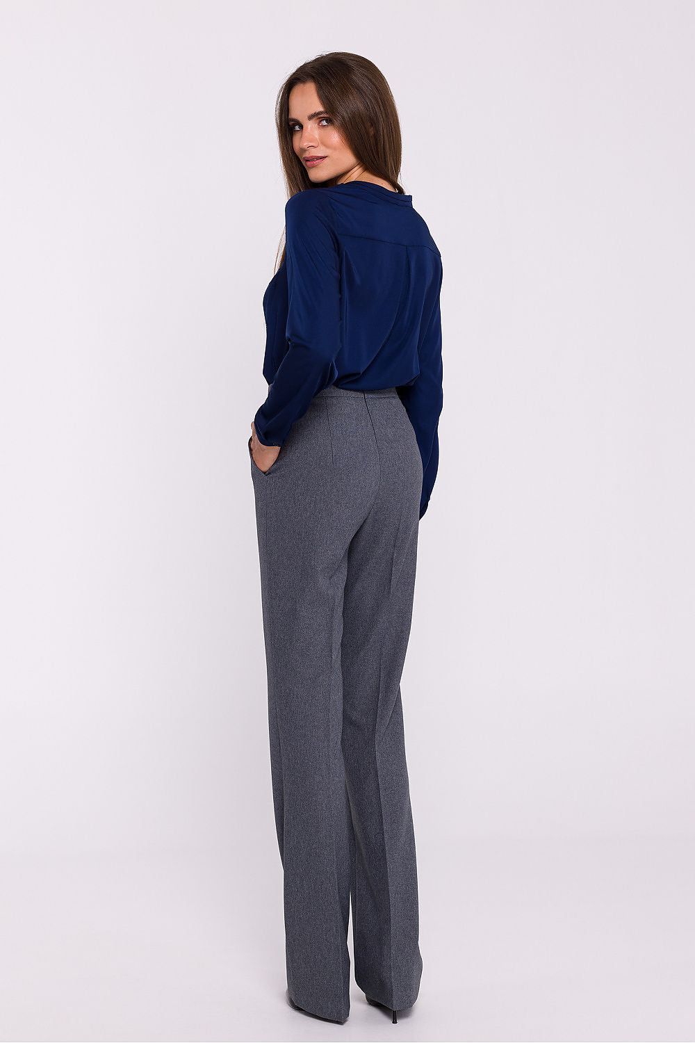  Pantaloni de damă model 200370 Stylove 