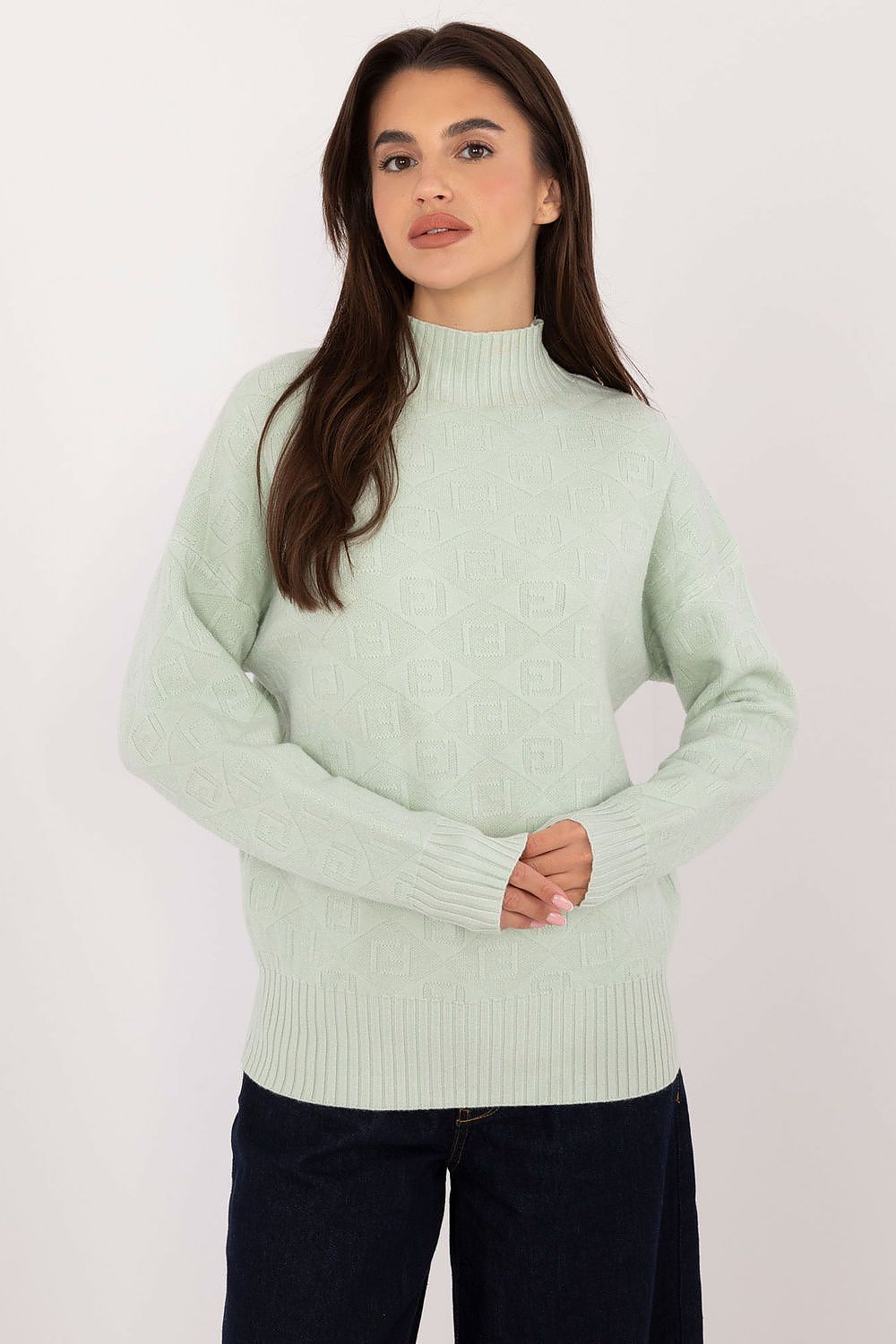  Pulover model 200526 AT 