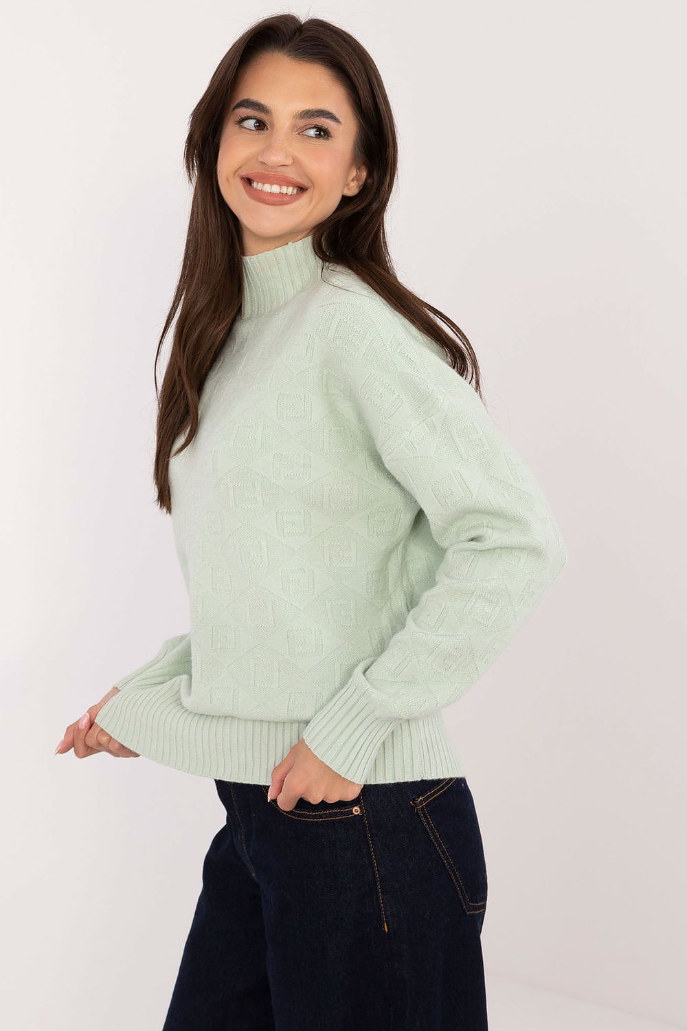  Pulover model 200526 AT 