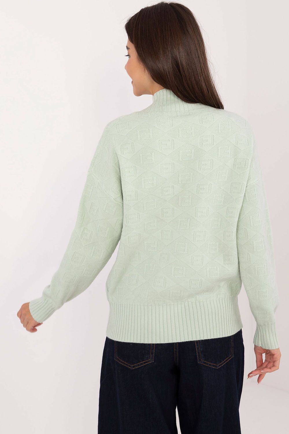  Pulover model 200526 AT 