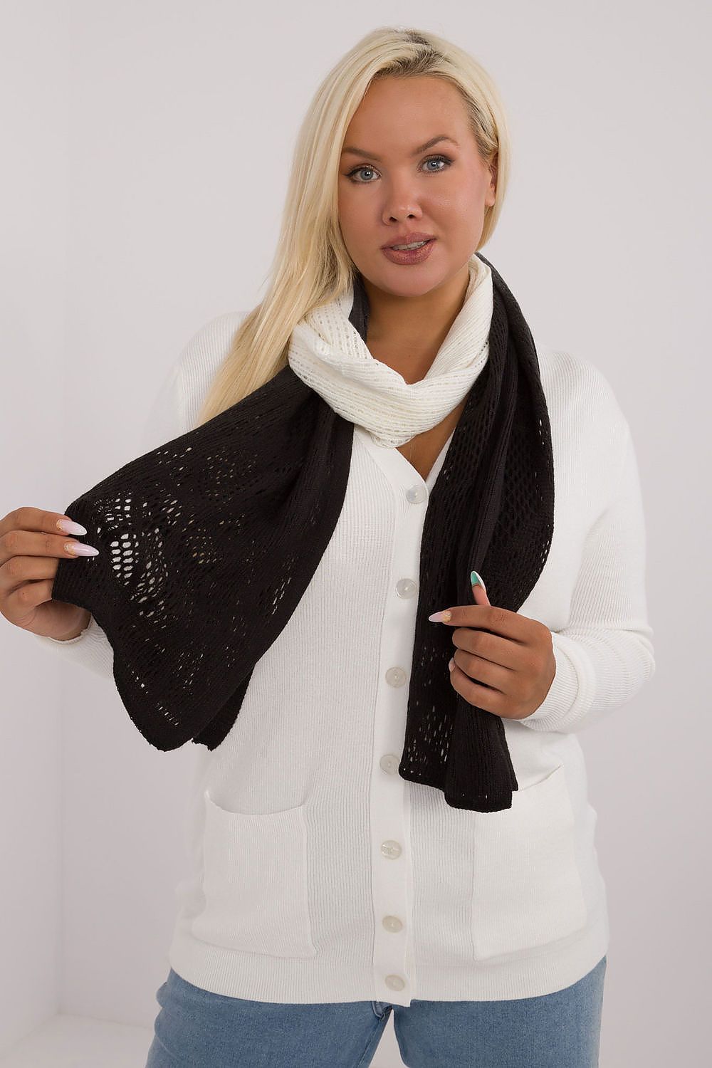  Şal model 200848 AT 