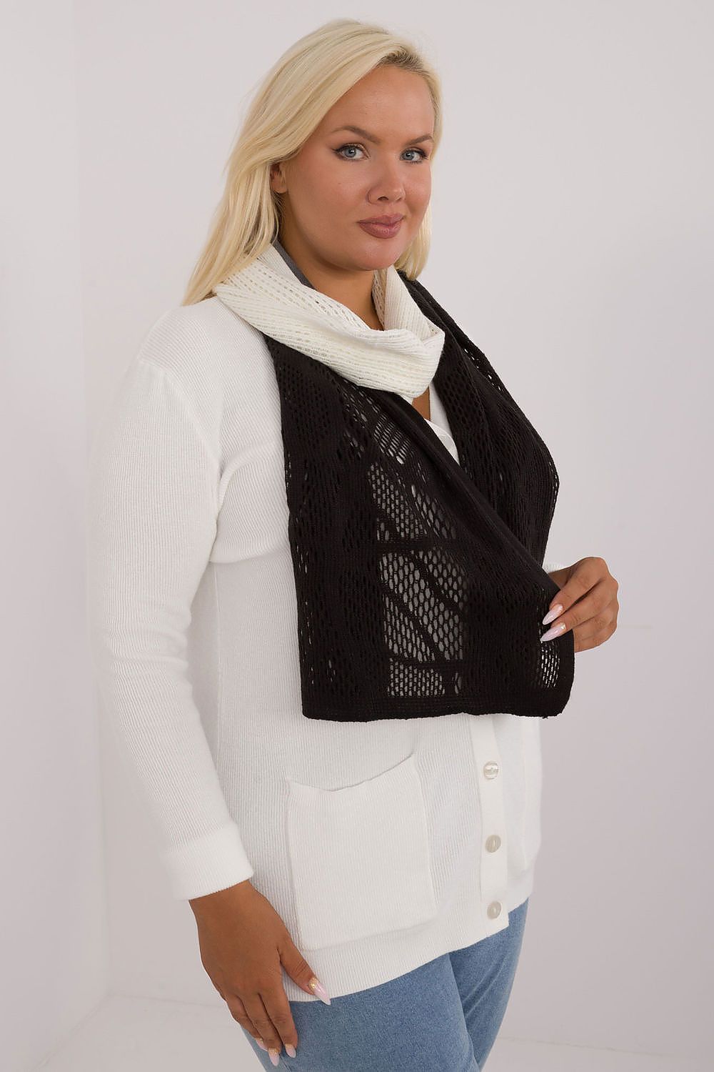  Şal model 200848 AT 