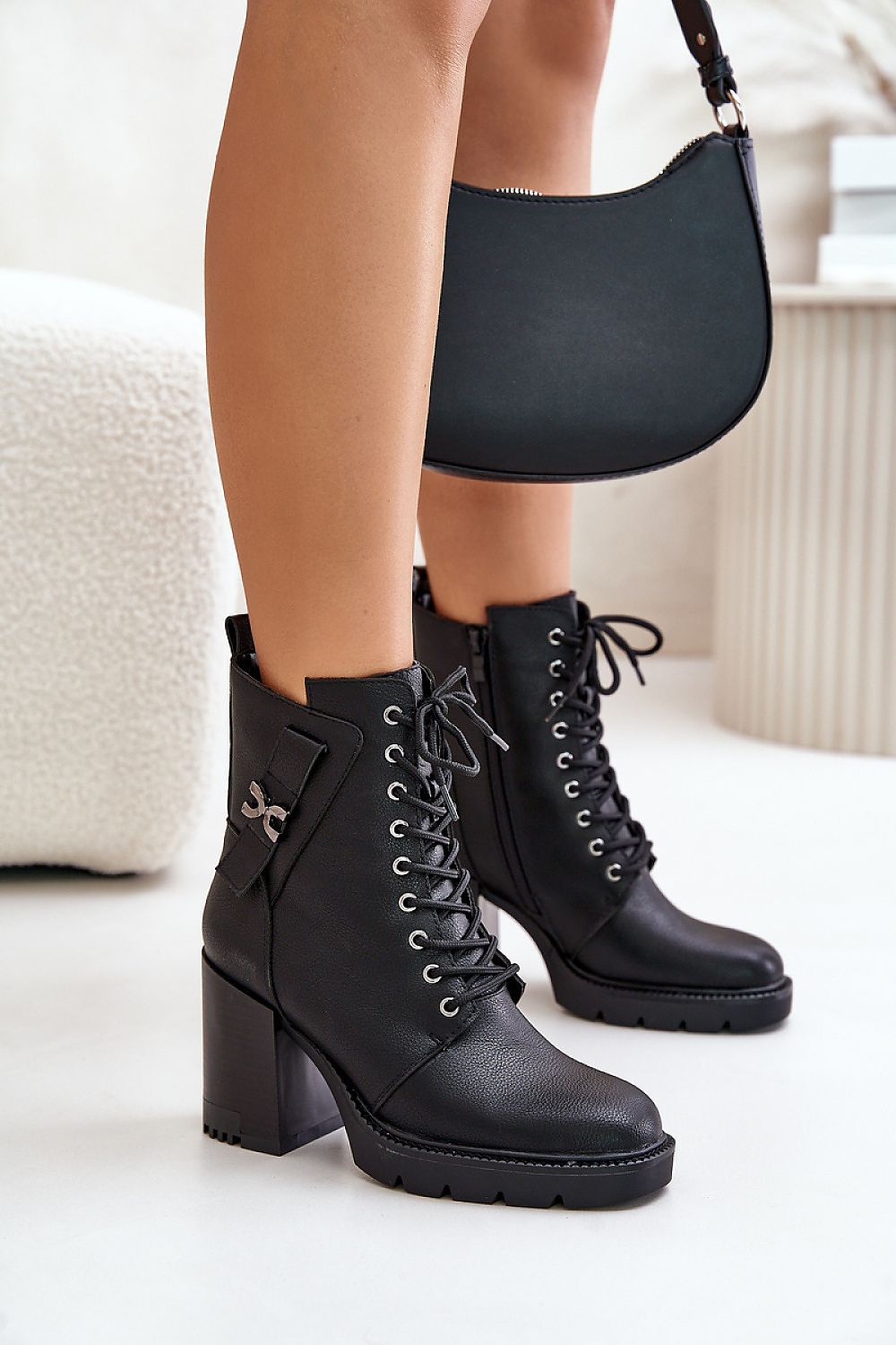  Botine cu toc model 201004 Step in style 