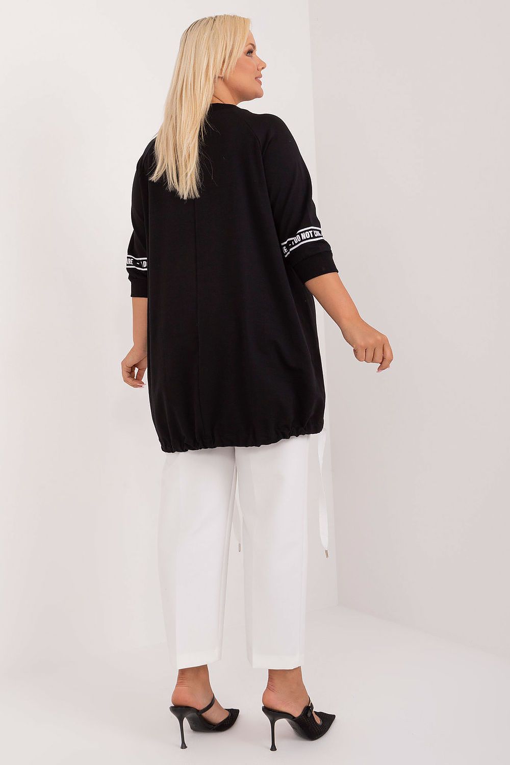  Bluza marime plus model 201845 Relevance 