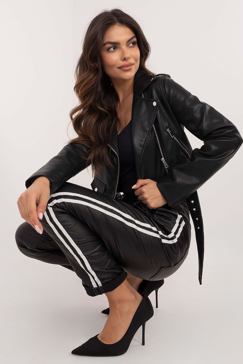  Pantaloni de damă model 201873 Italy Moda 