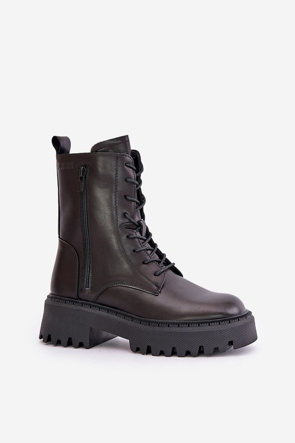  Ghete model 202041 Step in style 